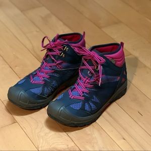 Merrell Capra Mid Hiking Boot Girls Size 5.5 Waterproof Trail Shoes